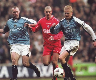 liverpool away fa cup 2000 to 01 action